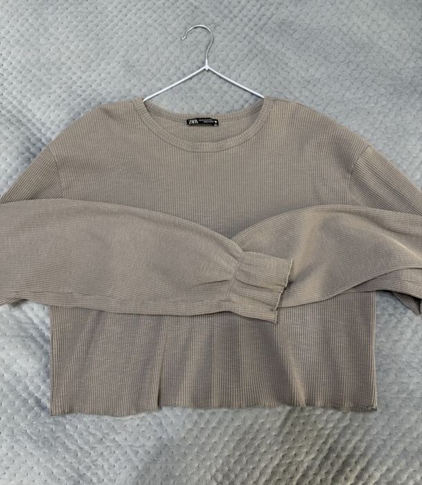 Кофточки от бренда Zara