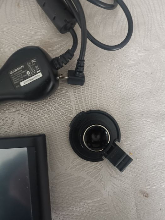 Навигация-garmin nuvi 54 lm