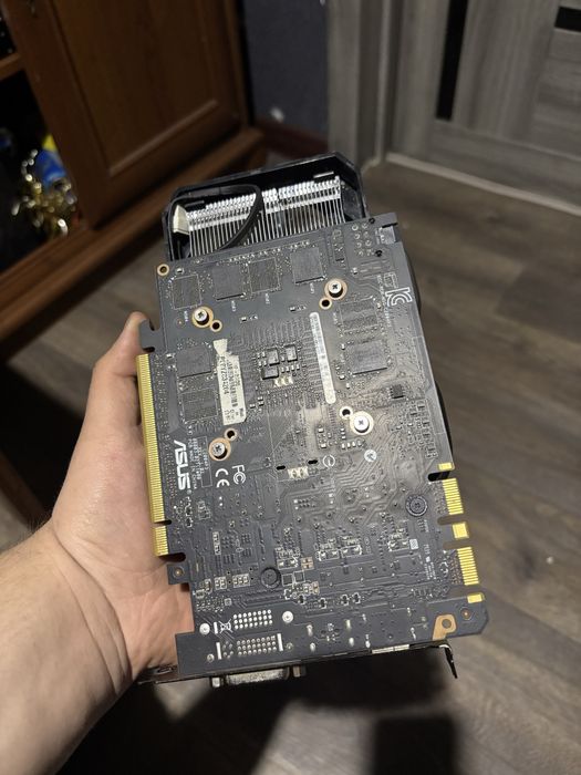 Видеокарта GTX 760