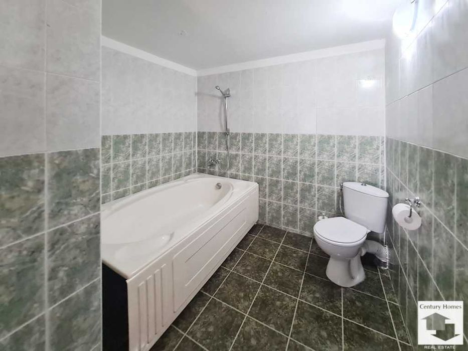 170282 Двуетажна къща с басейн и просторен двор в с. Ритя