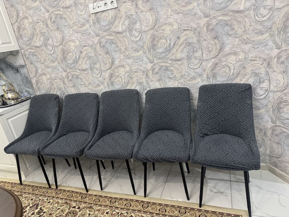 Срочно продам стулья 7 шт