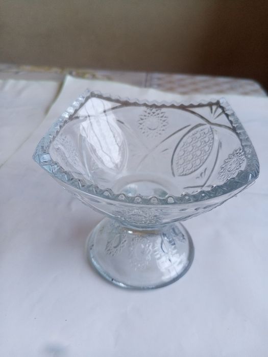 Вазалар Сотилади