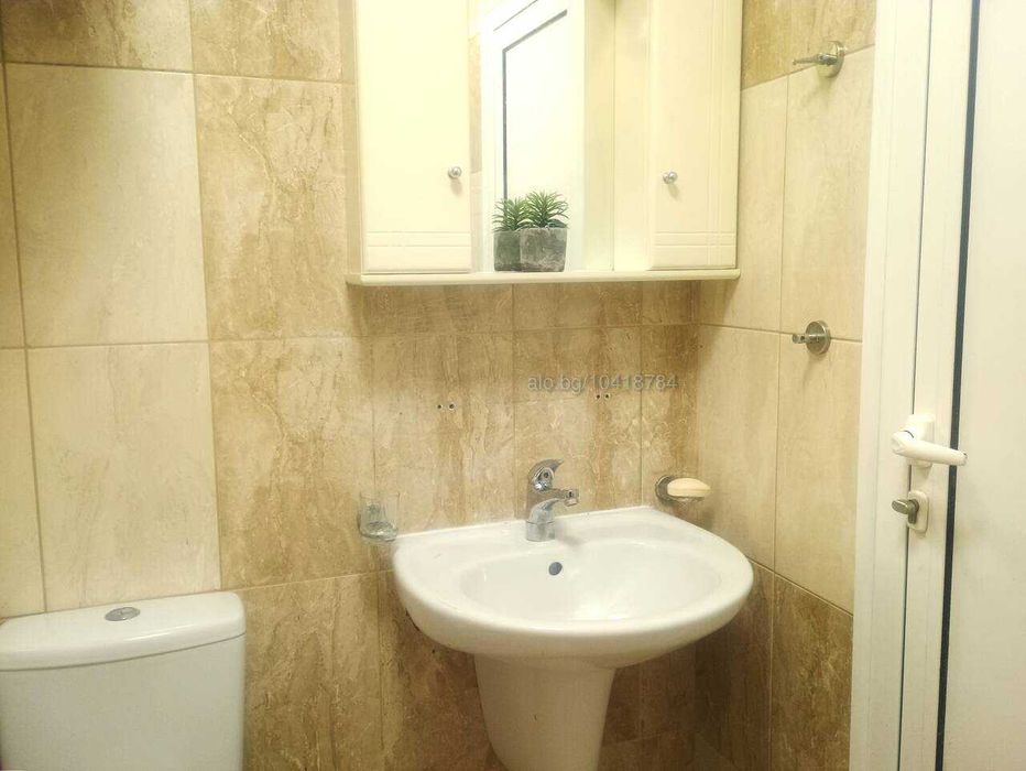 Дава се под наем Тристаен апартамент в Бургас, Сарафово - 101 кв.м за 647.19 € - Снимка #8