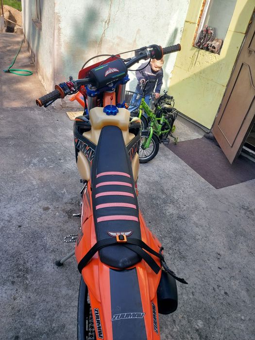 Продам мотоцикл эндуро