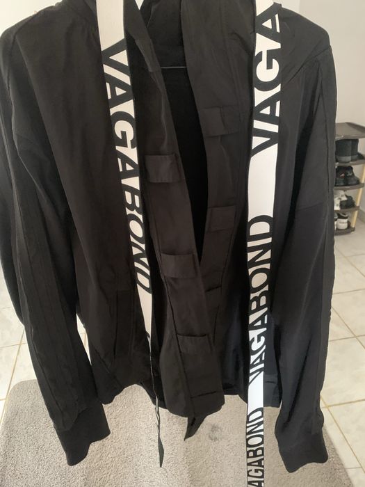 Vand haine le dau pe toate cu 600