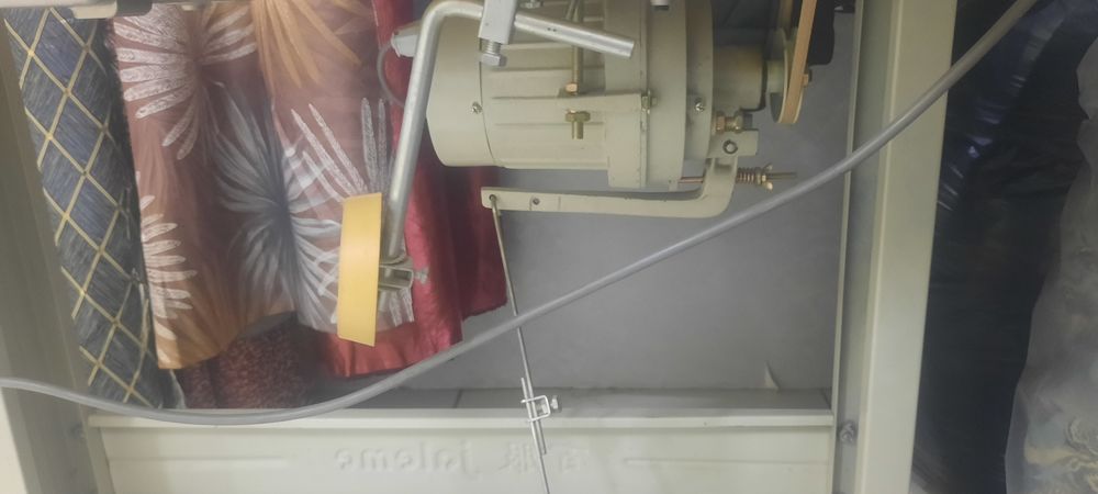 Швейная машинка Baoyu