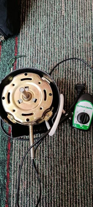 Продаётся мотор для вентилятора 100W