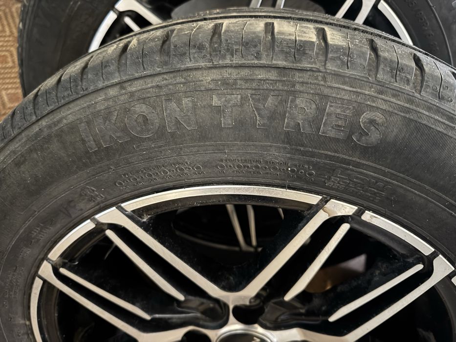 Продаи комплект резины с дисками