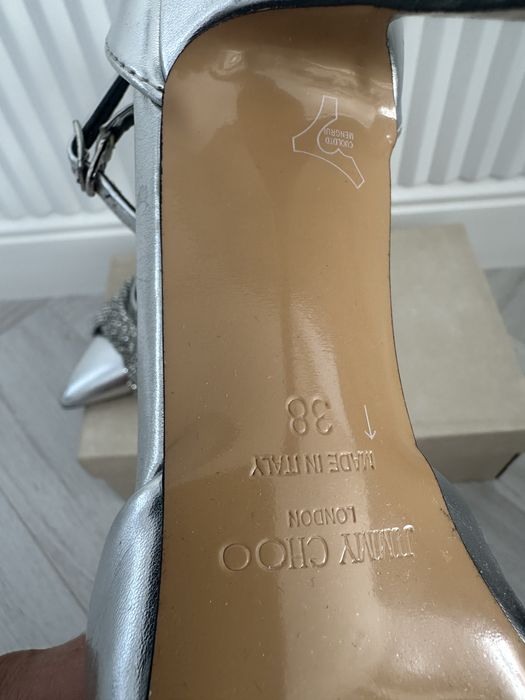 Босоножки летние