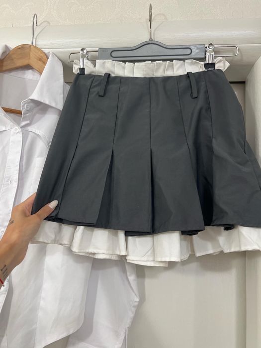 Къси панталони и поли Zara, LBD и др.
