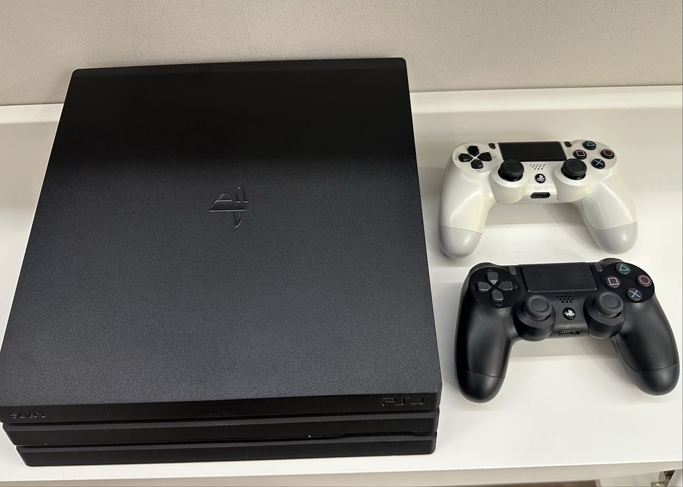 Sony Playstation ps4 pro