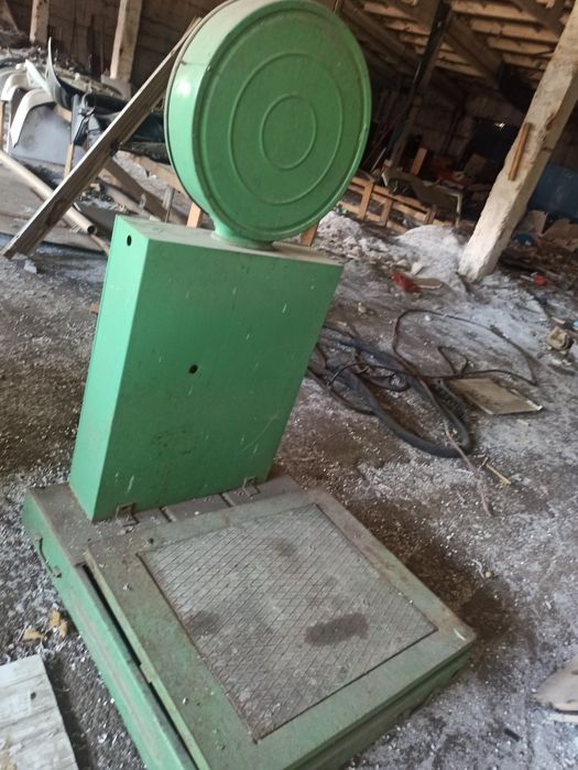 Весы механические