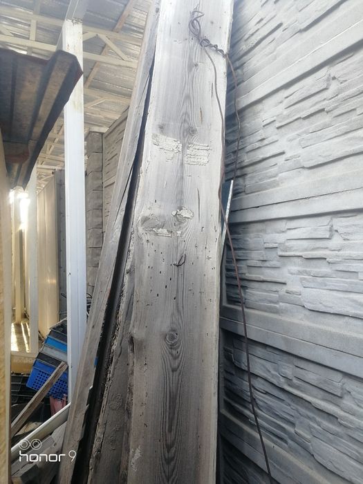 Лес брёвна в хорошем состоянии