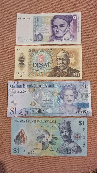 Продавам лот банкноти