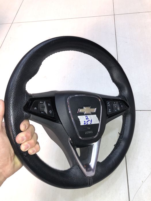 Multi media knopkali chevrolet rul