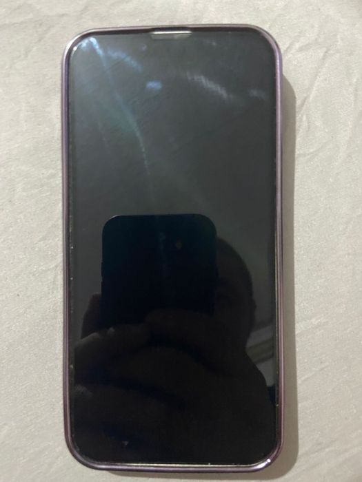 Продам айфон 13 128гб