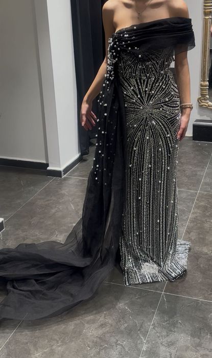 Красива и стилна рокля