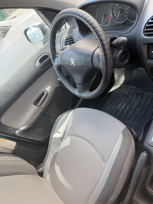 Peugeot 206 155 тыс км АКПП