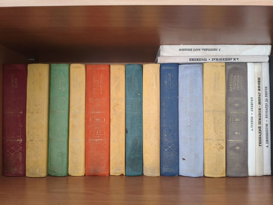 Книги от 200 тенге