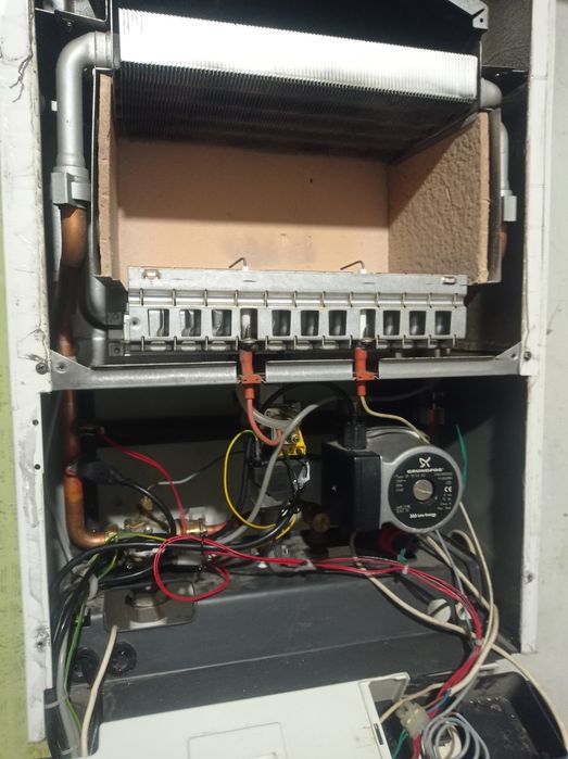 Продавам  Газов котел 24kw