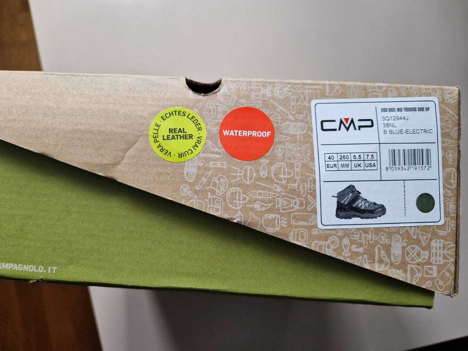 Bocanci trecking CMP  goretex, impermeabili, in stare perfecta, M. 40