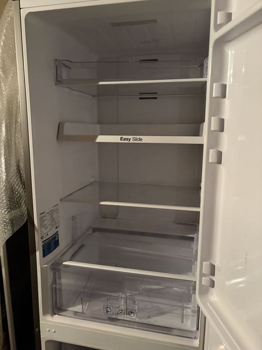 Продам холодильник Samsung