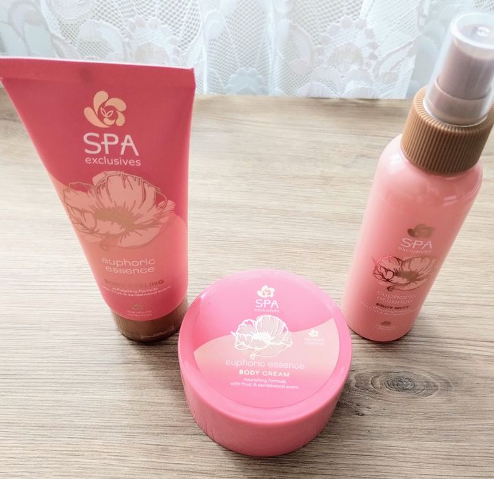 Set de 3 produse noi vegane Spa Euforic Essence pentru femei