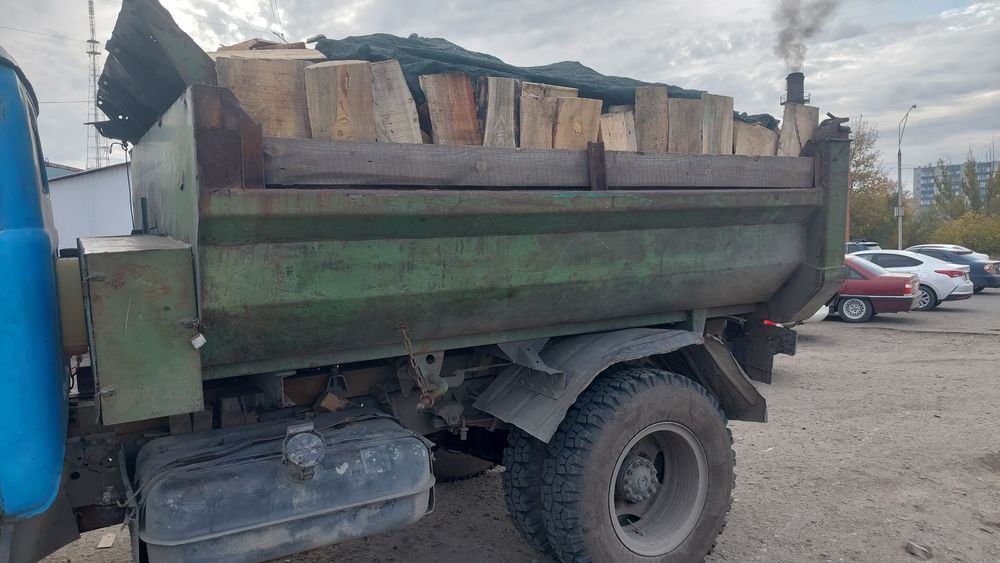 Дрова швырок хорошие сухии