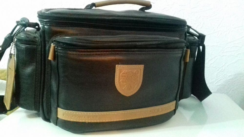 Продам видеокамеру Panasonic