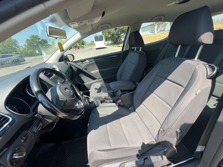 Volkswagen Golf 6, 1.4 MPI + instalatie GPL, Euro 5, clima, km putini