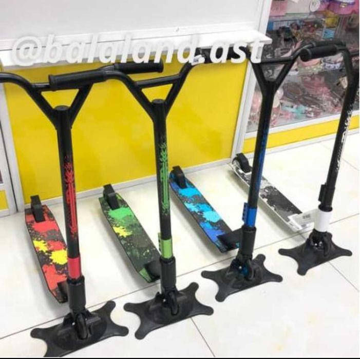 Трюковой самокат. Самакат. Двухколесный