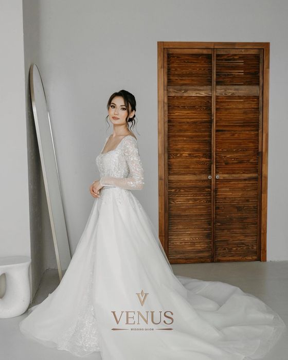 Свадебдные платья в аренду от студии Venus