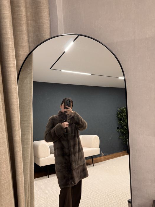 Продам норковую шубу