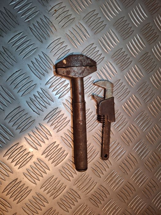 Тресчотка New Britain и раздвижен ключ BARCALO BUFFALO