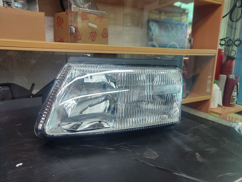 Фары на пассат Б5