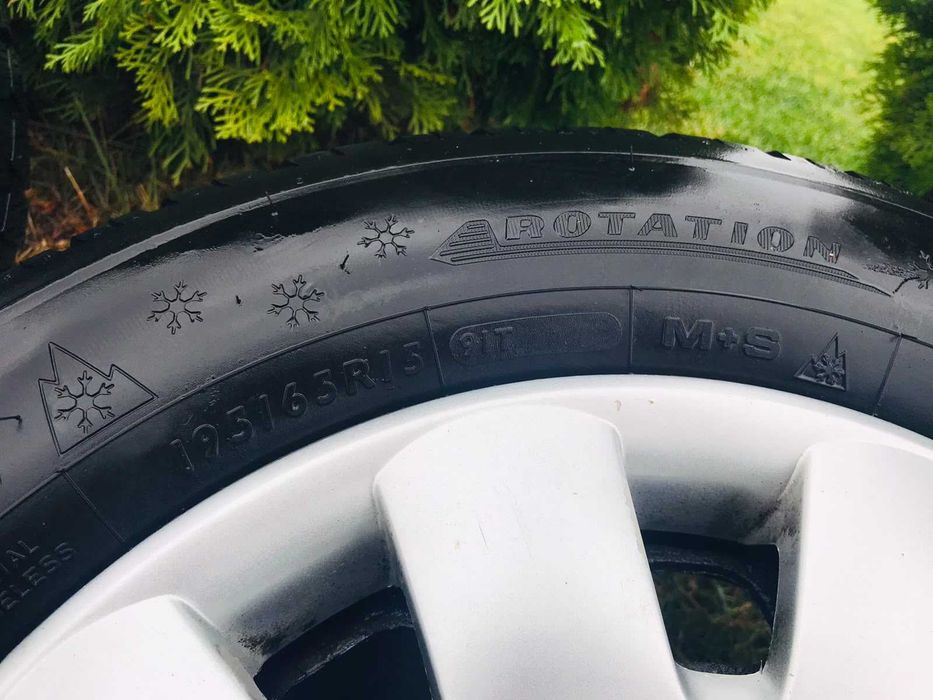Set (Jante 5x100 R15 + Anvelope iarna 195 65 R15) DOT 4121