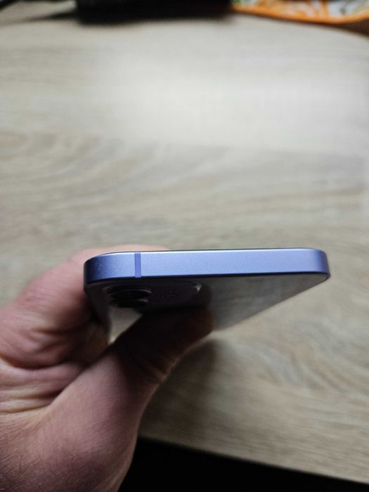 Iphone 12 128Гб,много запазен!