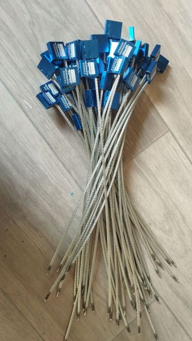 Пломба Тросовая для Грузовых автомобилей  45 сантиметров