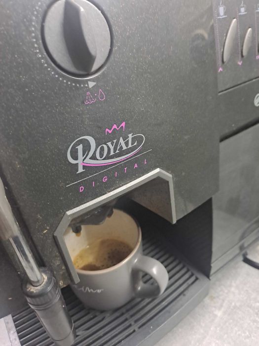 Кафе афтомат Saeco