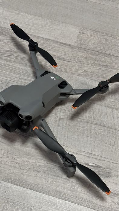 Дрон DJI Mini 5 Pro Fly More Combo (DJI RC 2)