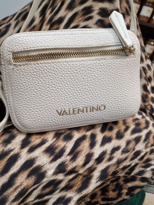 Valentino  малка бяла чанта