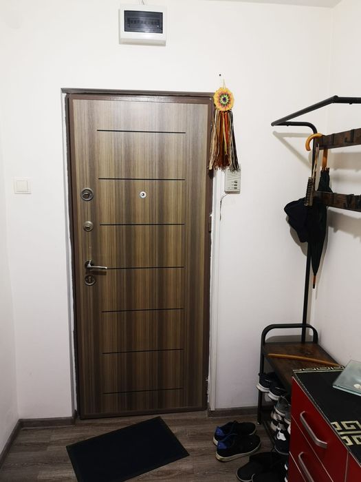 De inchiriat Apartment 3 Camere Central parter/4 Piata/Centru