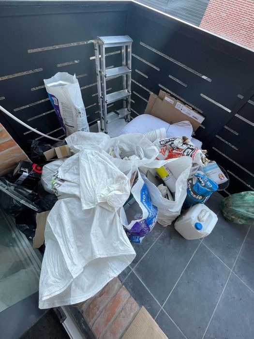 Servici complete debarasez evacuvam apartament