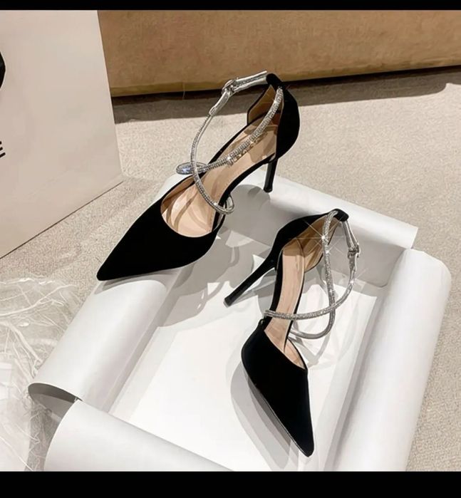 Туфли на каблуках 41 рр