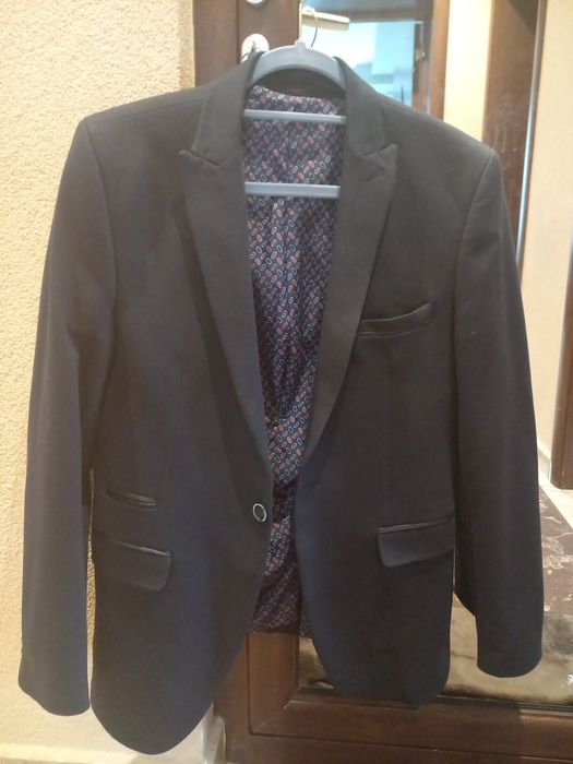 Спортно елегантно мъжко сако