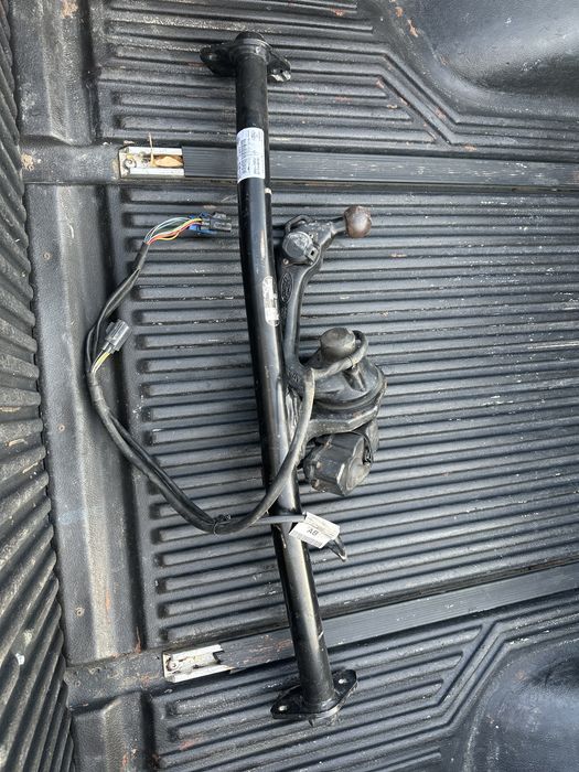 Carlig remorcare electric original ford focus 4