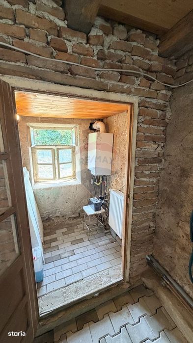 Casă în Valea Viilor – proprietate spațioasă cu teren de 1400 mp