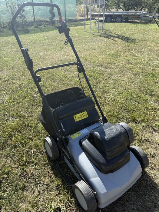 Scarificator electric cu lame 1800w