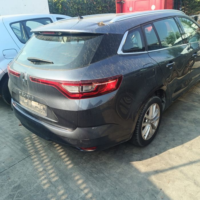 Dezmembrez Renault Megane 4