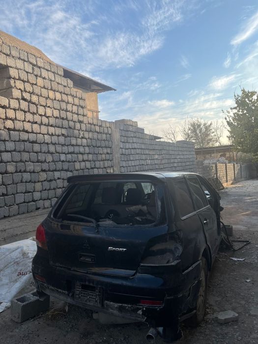 Митсубмтси айртрек